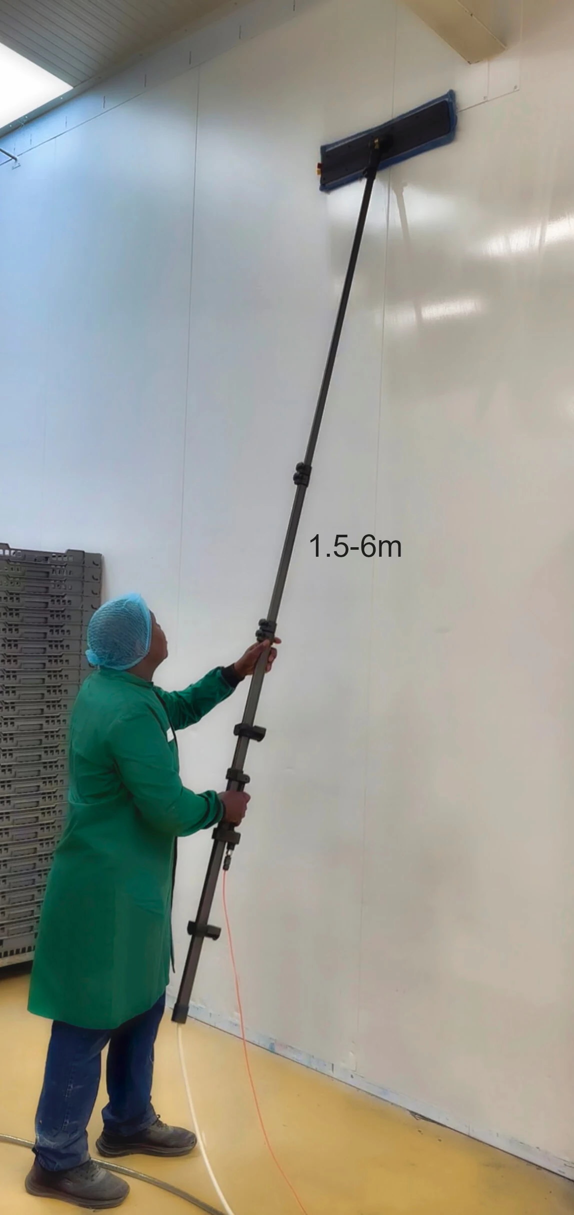 khd telescopic steam handle in use